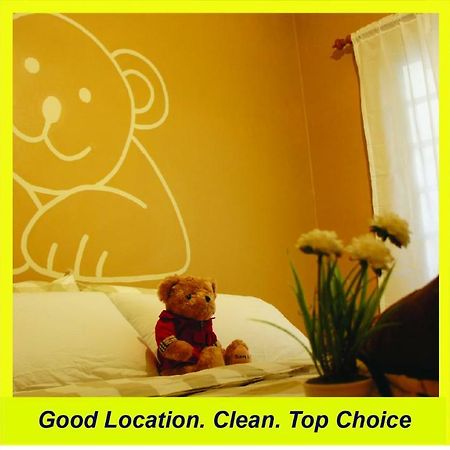 The Big Bear Home Malacca Exteriér fotografie