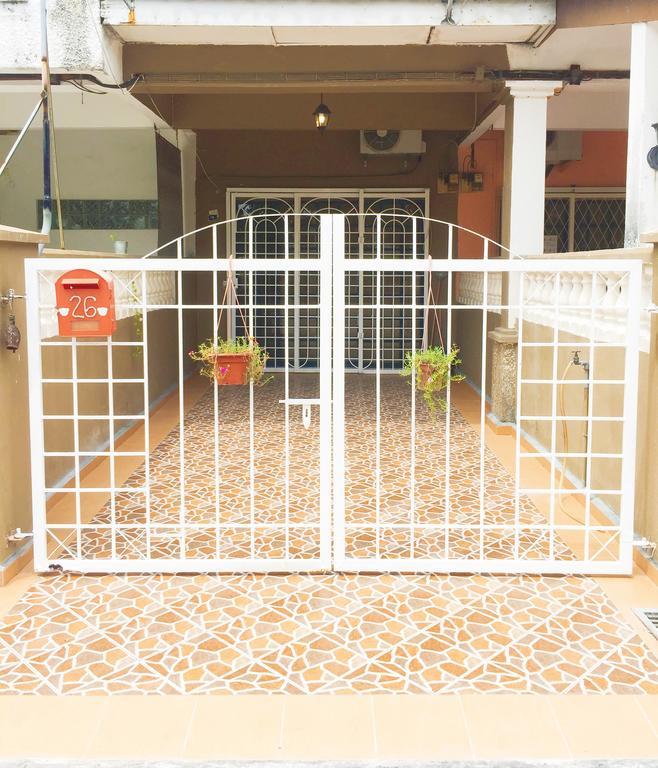 The Big Bear Home Malacca Exteriér fotografie
